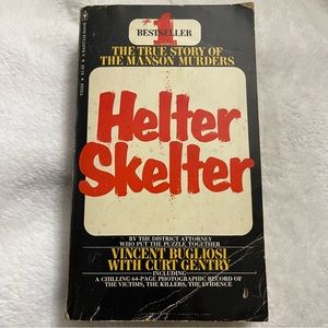 Helter Skelter by Vincent Bugliosi with Curt Gentry